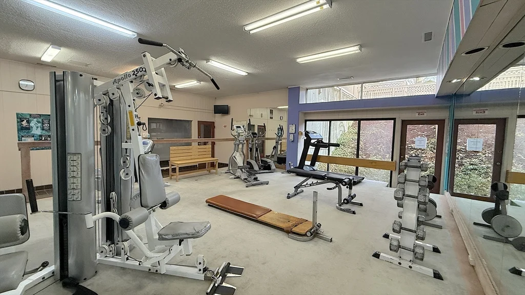 32 Shrewsbury Green Dr, Shrewsbury