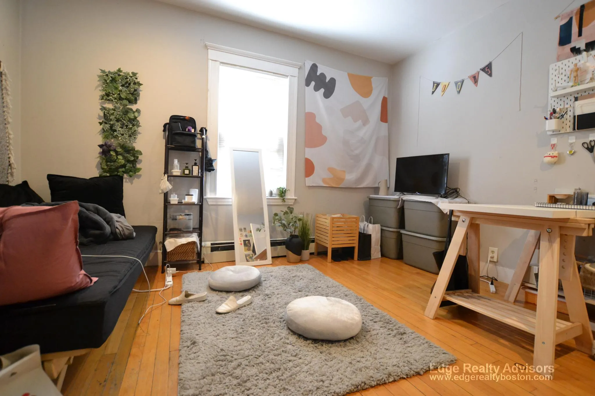 33 Long Ave, Brighton