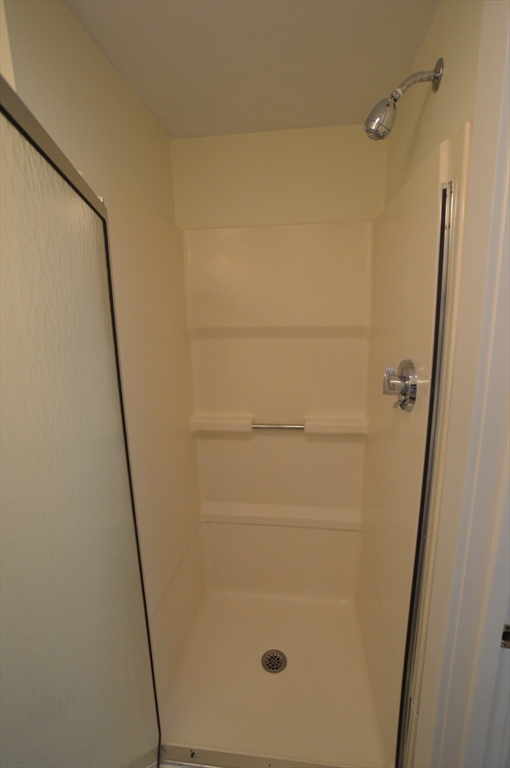 28 Columbus Ave, Beverly