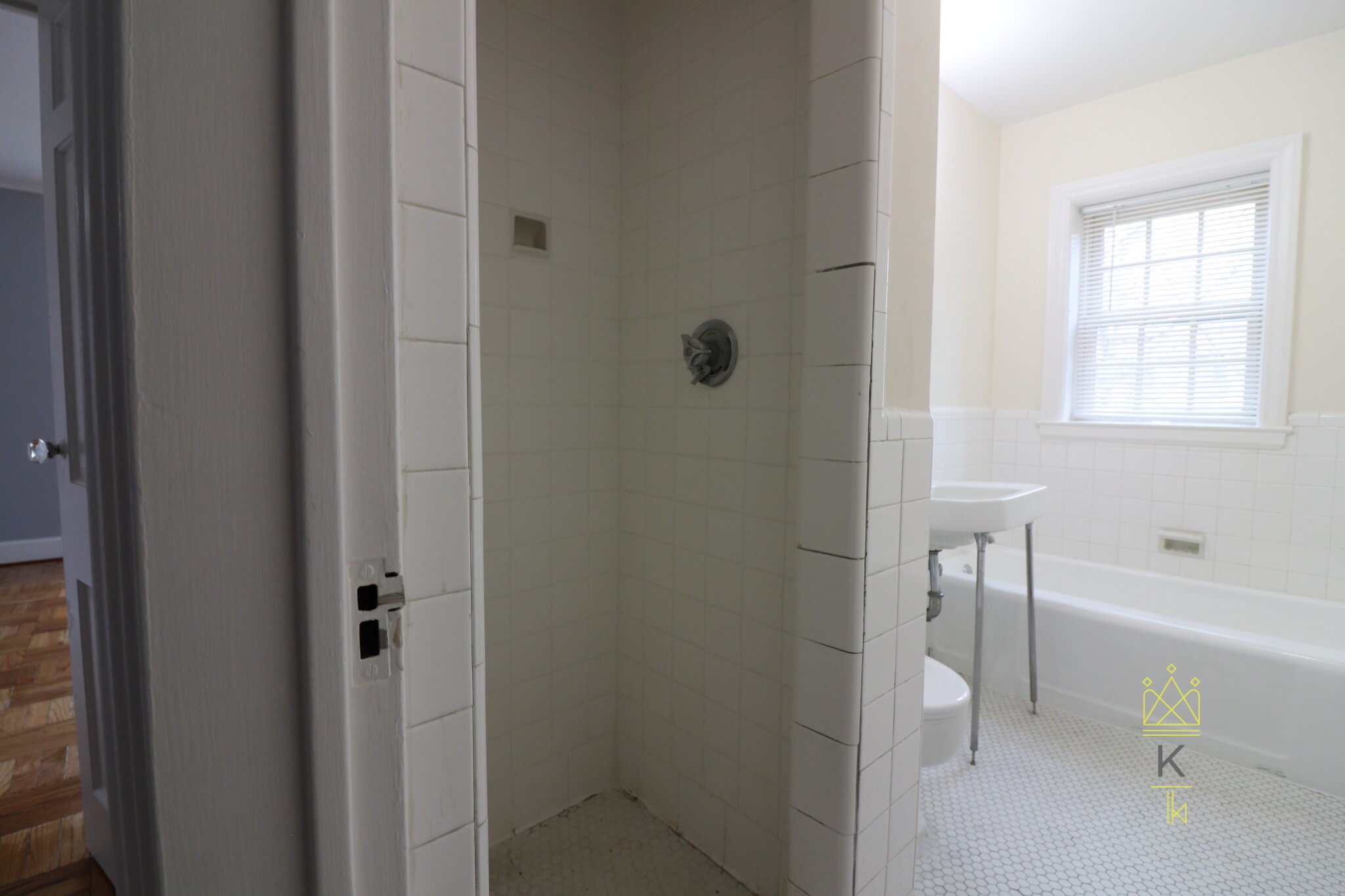 312 Washington St, Wellesley