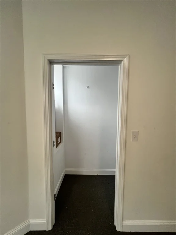 123 Intervale St, Roxbury