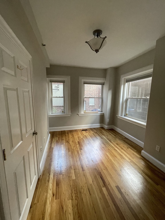 6 Porter Rd, Porter Square