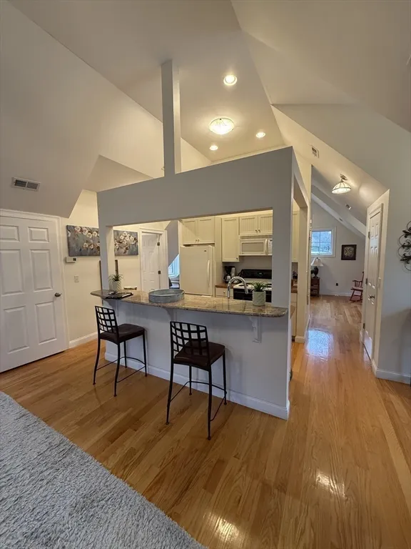 79 Freeman Rd, Charlton