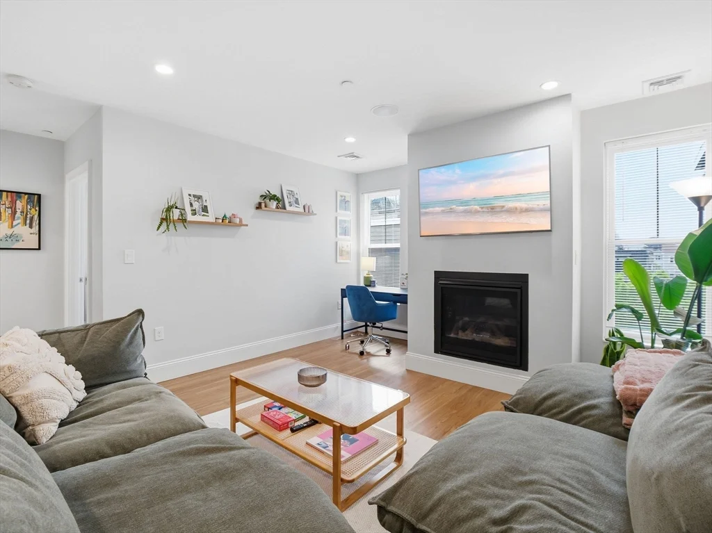 45 L St, South Boston