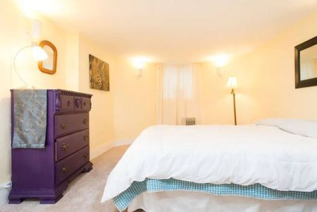 101 Fayerweather St, West Cambridge