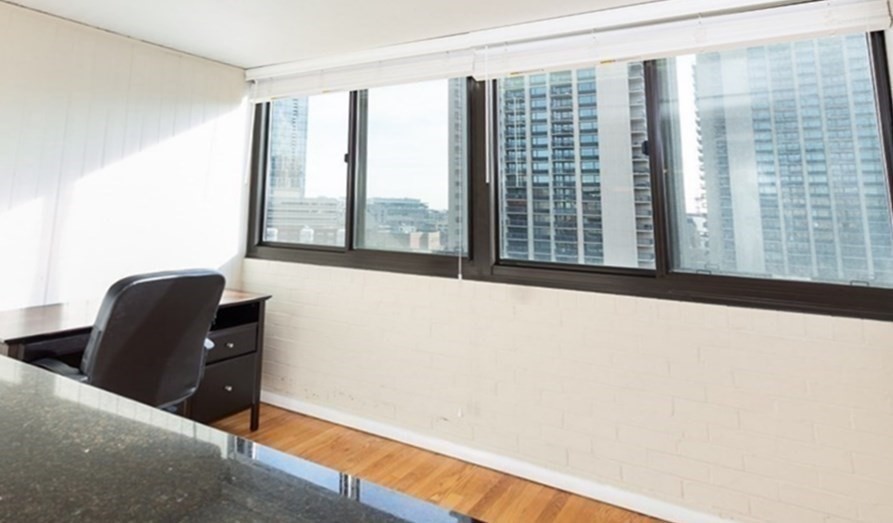 2 Hawthorne Pl, West End