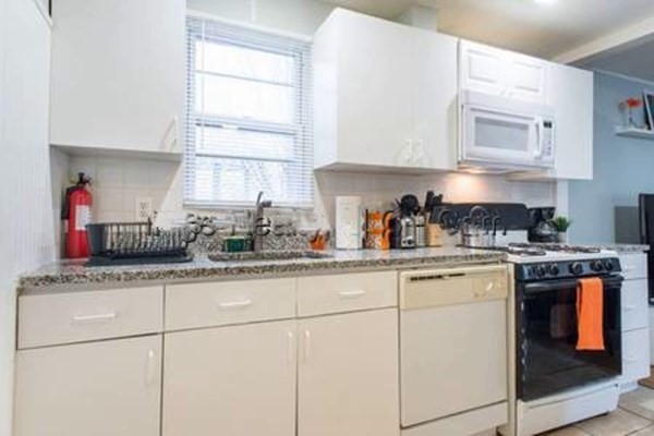 256 Hurley St, East Cambridge