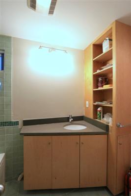 136 Columbia St, The Port