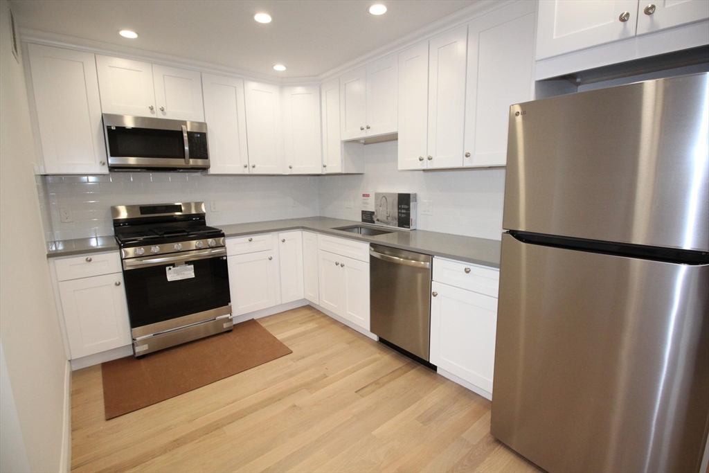 65 East India Row, Waterfront