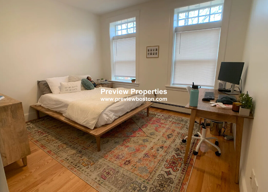 11 Strathmore Rd, Brookline