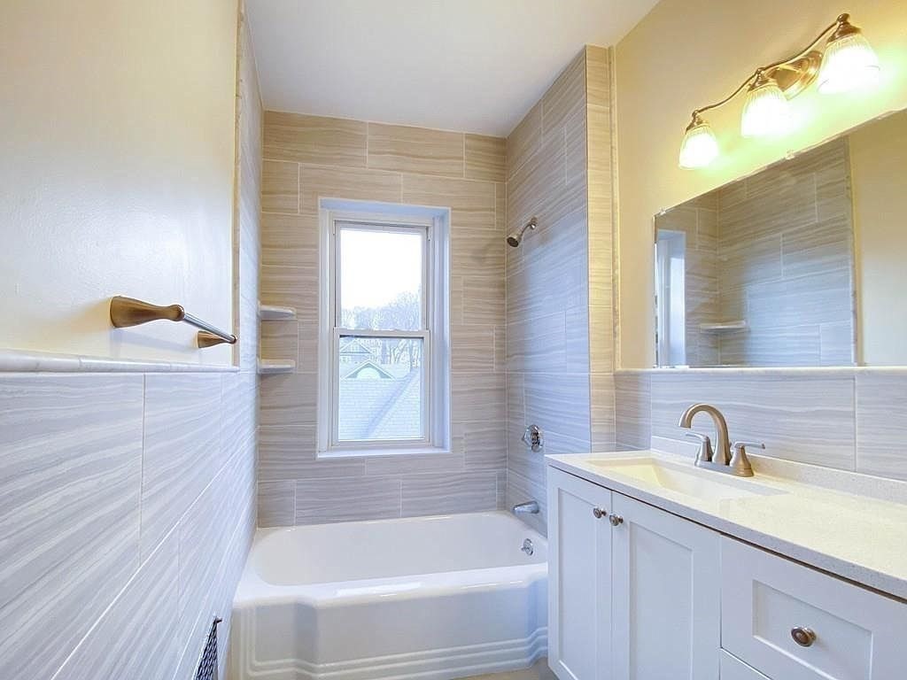 797 Washington, Brookline