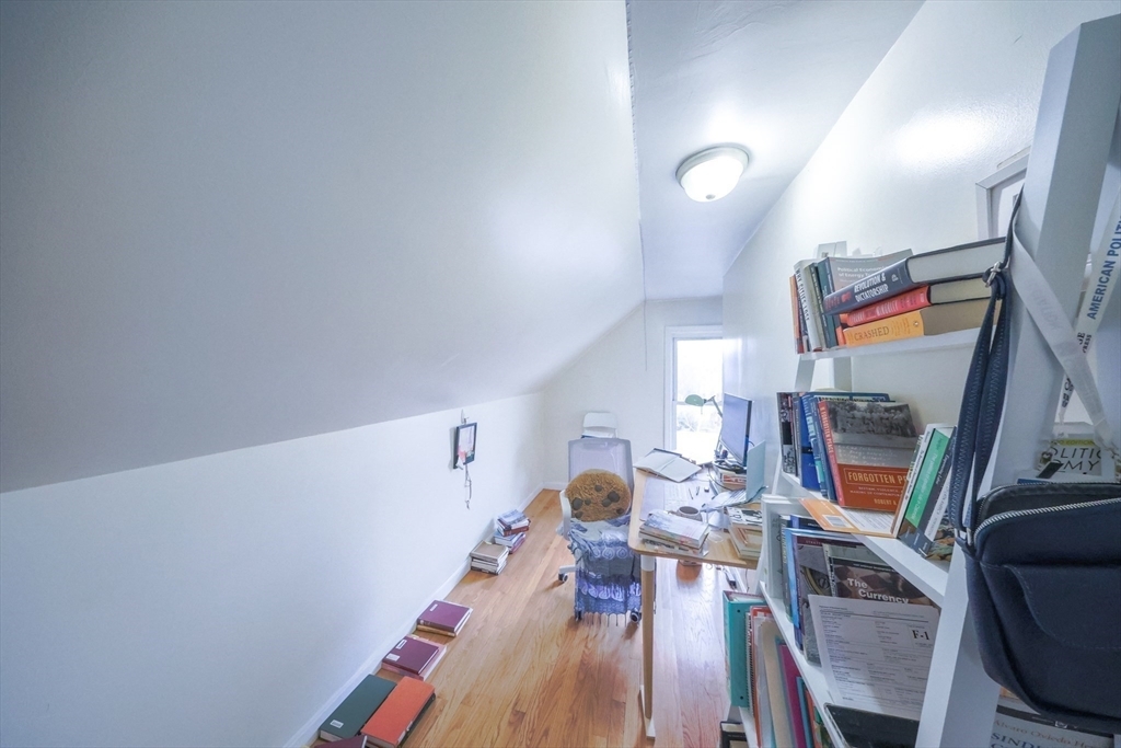 375 Prospect St, Wellington-Harrington