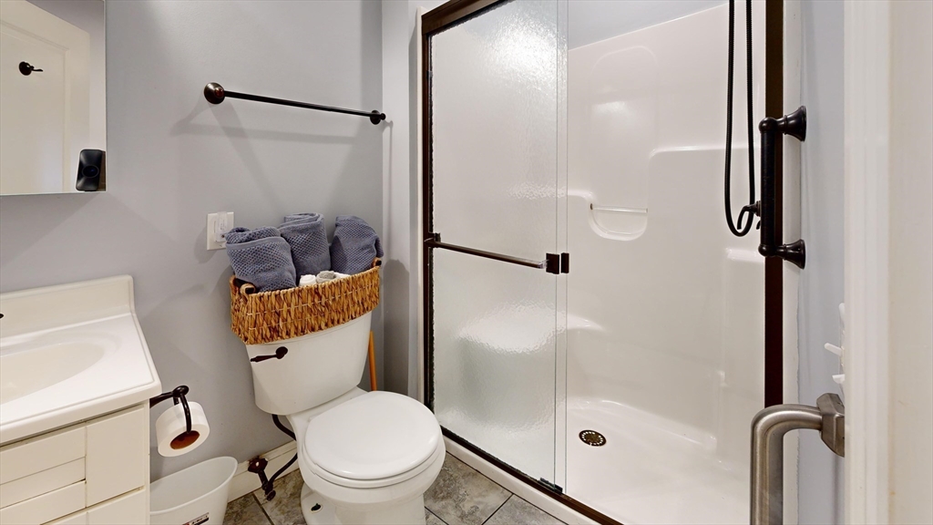 109 Chelsea St, East Boston