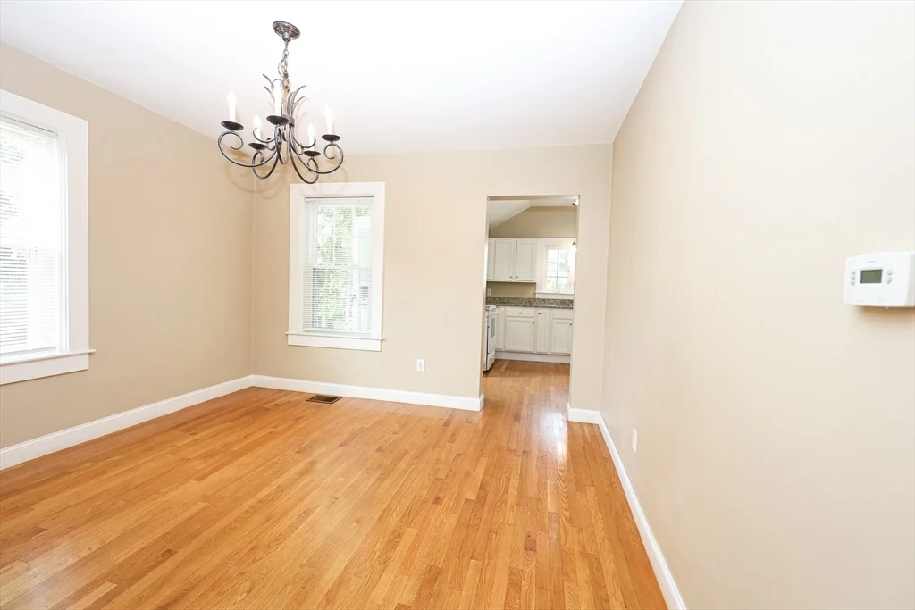 50 Front St, Braintree