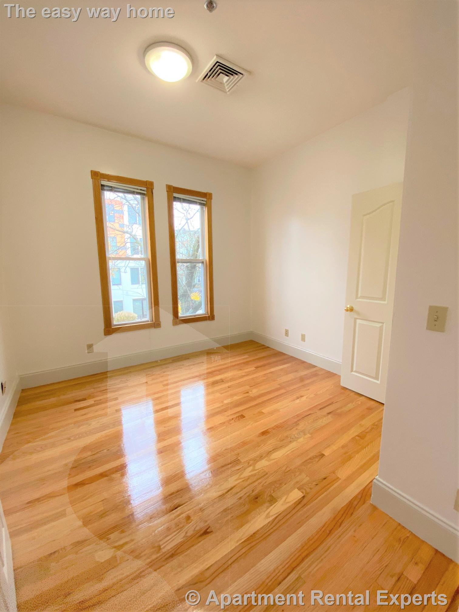 183 Columbia St, Central Square