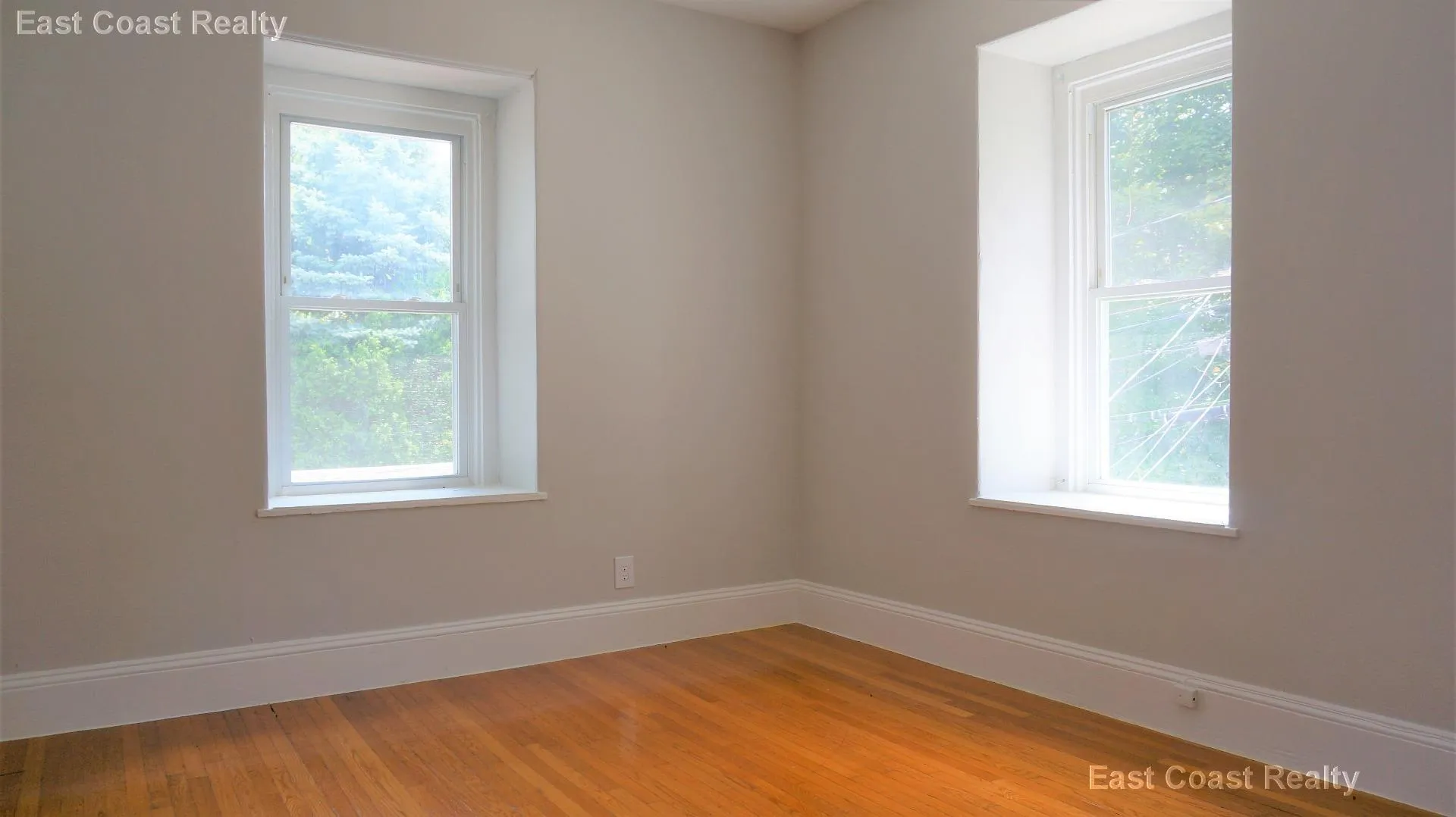 172 Bigelow St, Oak Square