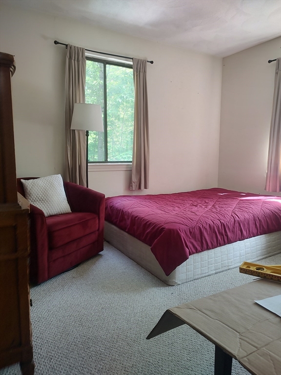 16 Hundred Oaks Ln, Ashland