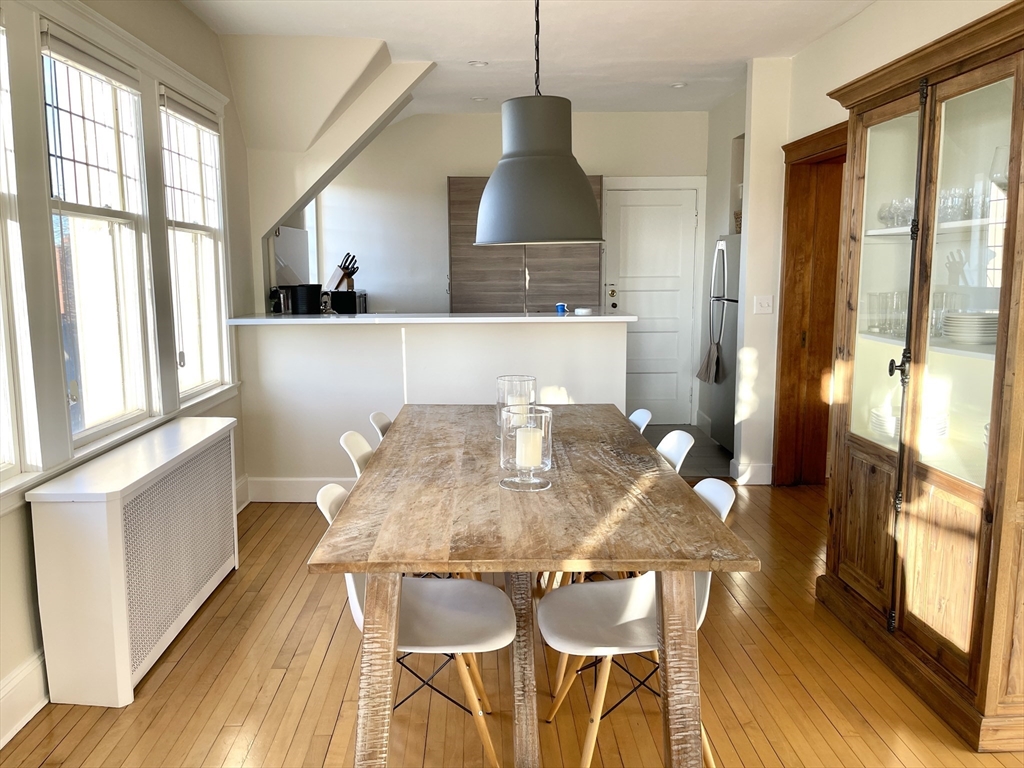 10 Dana St, Mid-Cambridge