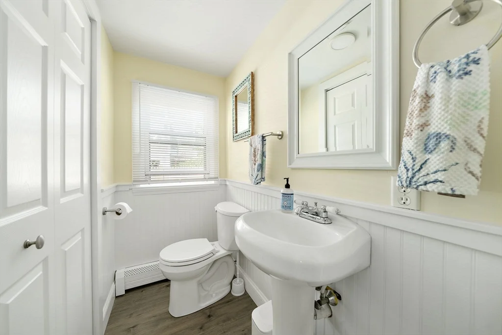 74 Cherry St, Brant Rock