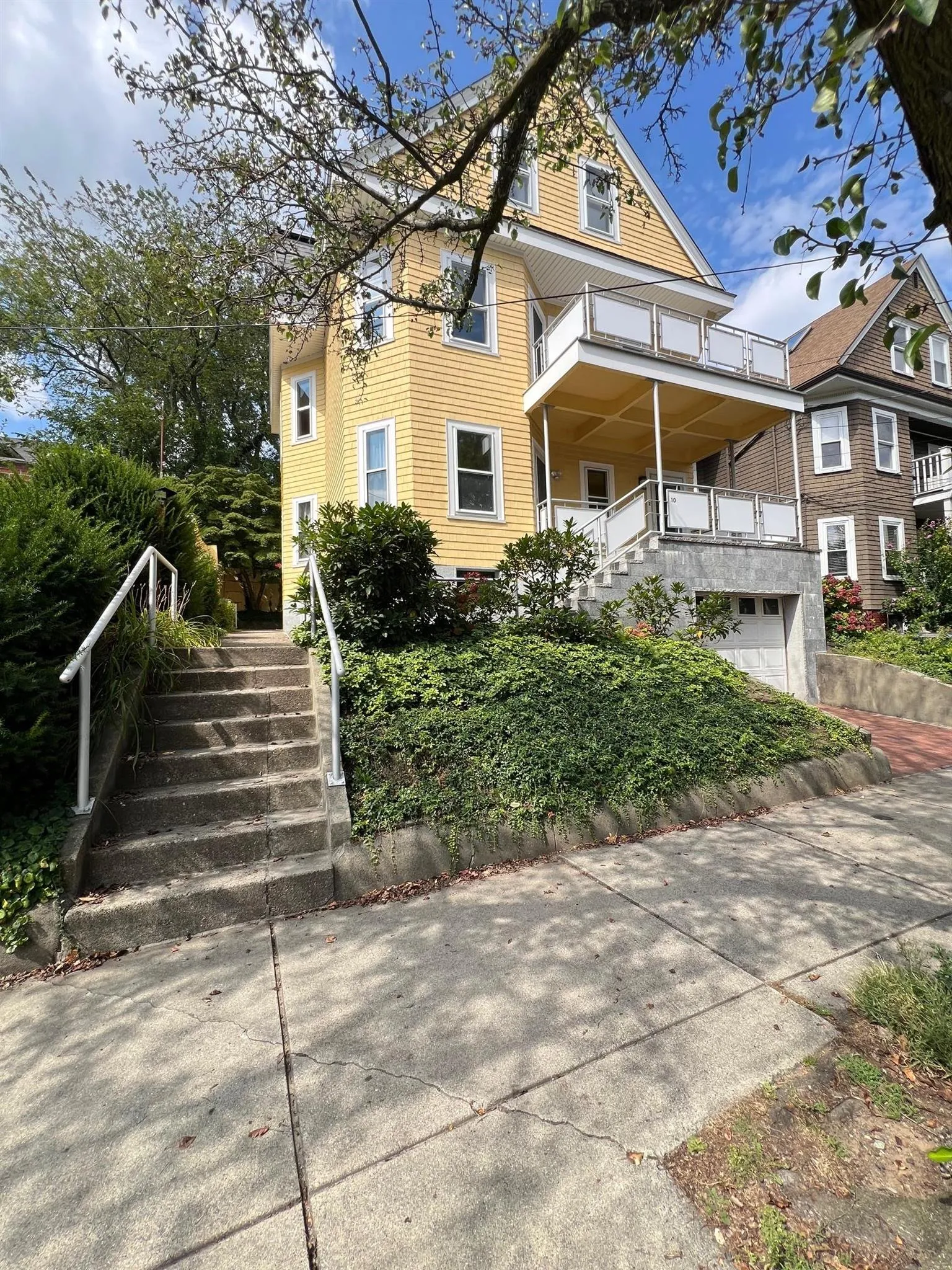 10 Packard Ave, Teele Square