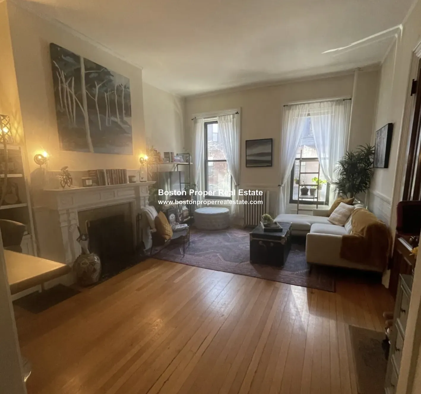 16 Hereford St, Back Bay