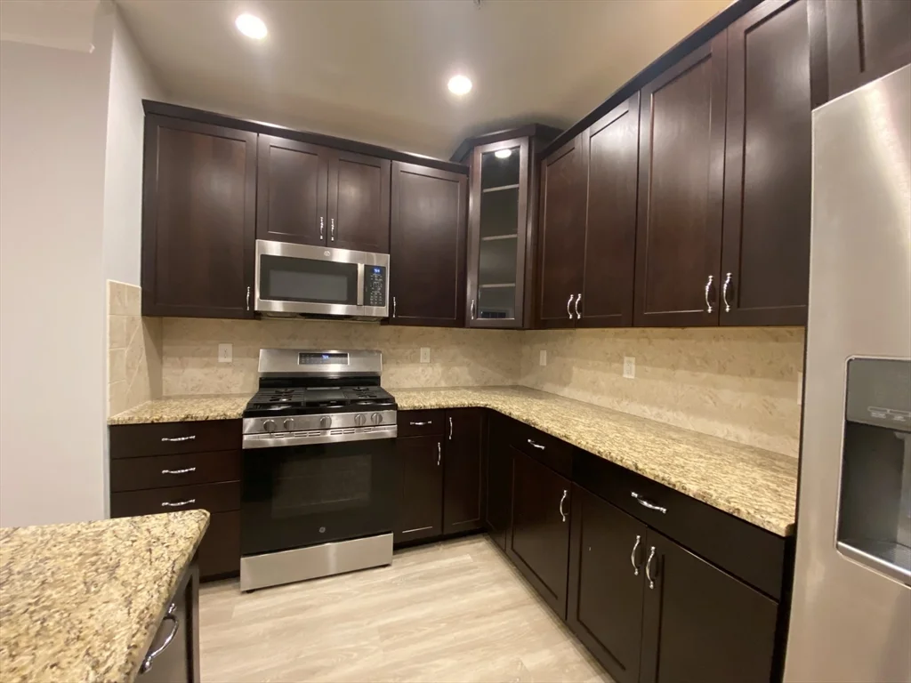 107 Corning Fairbanks Way, Westborough