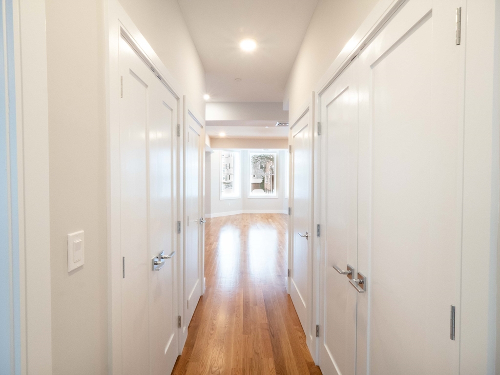 142 Coolidge St, Coolidge Corner