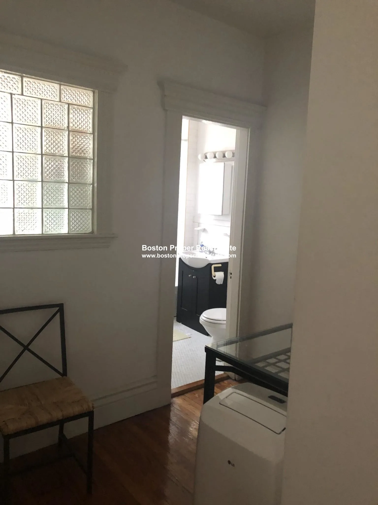 64 Charlesgate East, Fenway