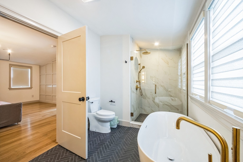 20 Fairmont St, Cambridgeport