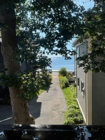 20 Peirce Rd, Lynn
