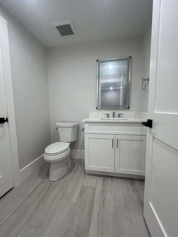 10 Webber Ave, Bedford