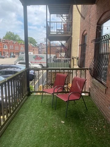 1038 Beacon St, Coolidge Corner