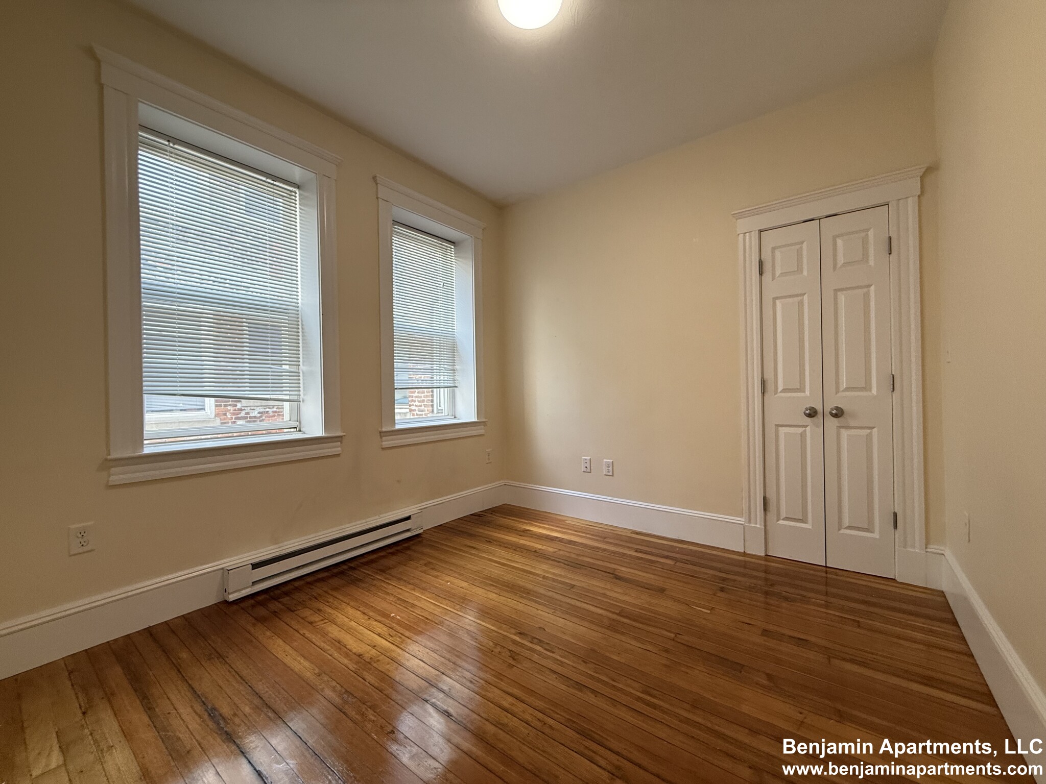 883 Huntington Ave, Mission Hill