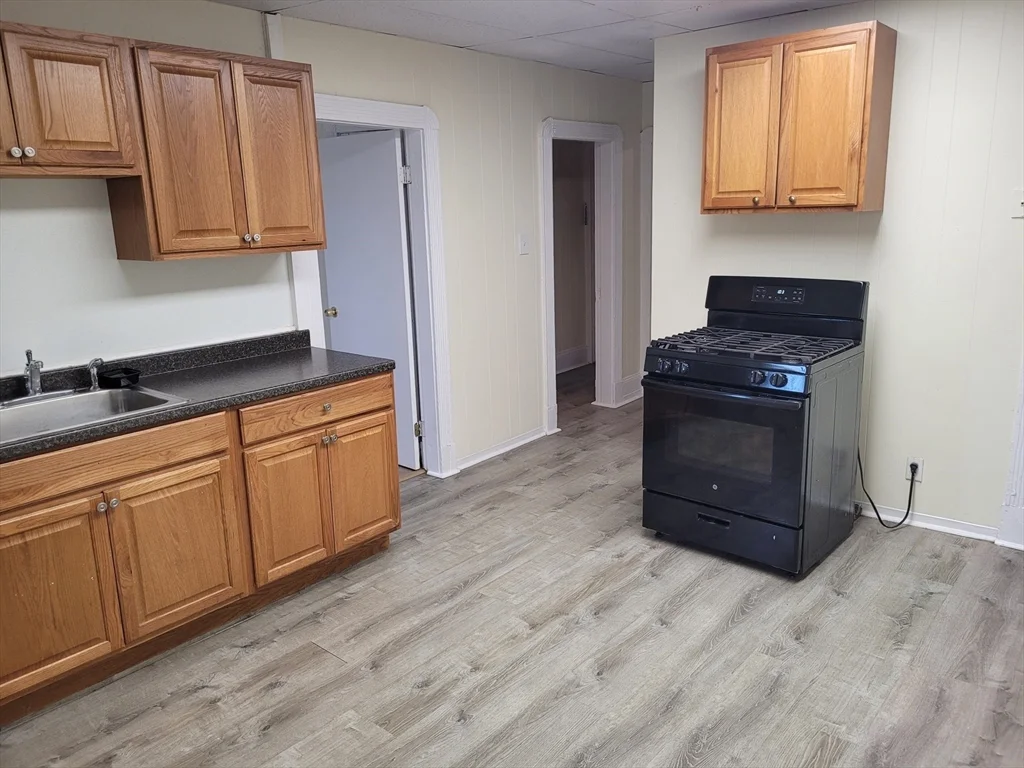 72 Sumner St, Revere