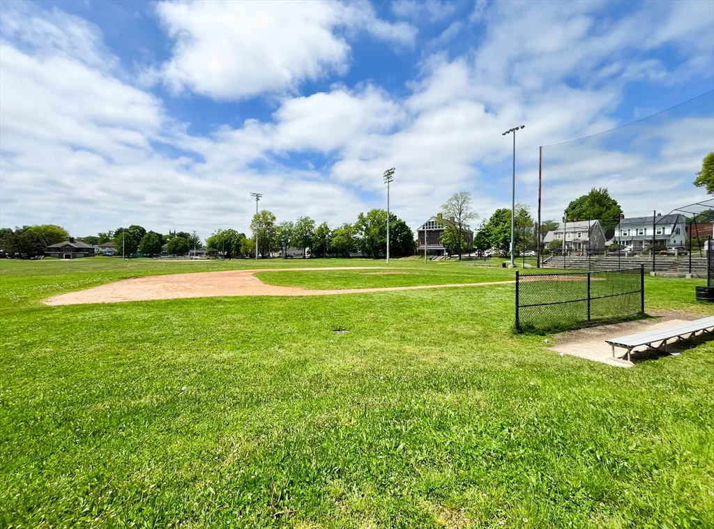 44 Bellevue St, West Roxbury