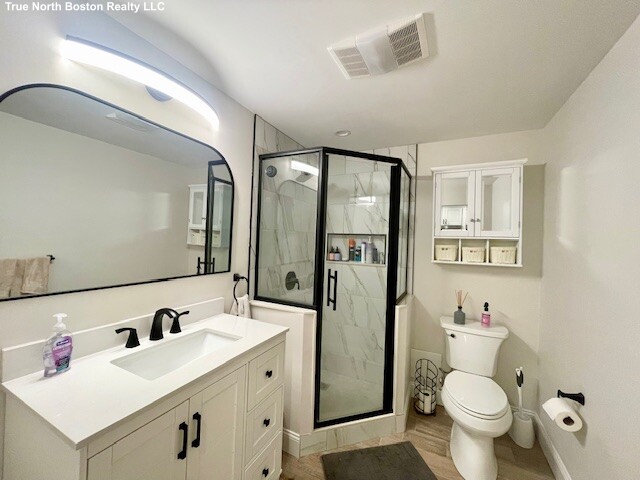 176 Endicott St, North End