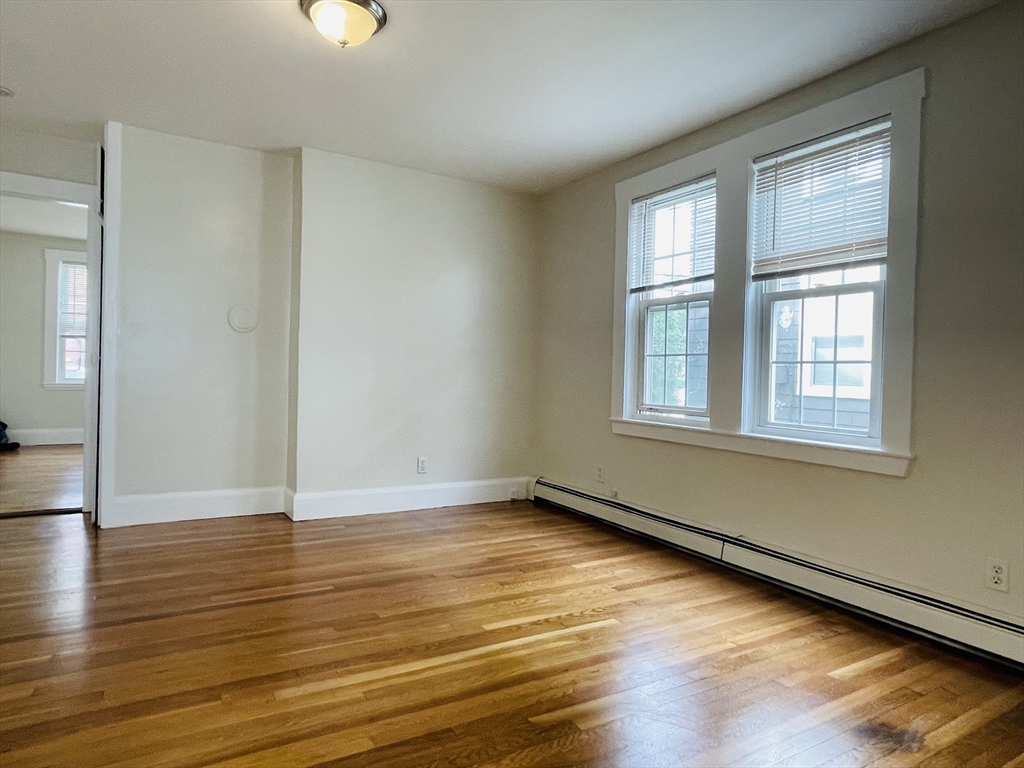 144 School St, Waltham