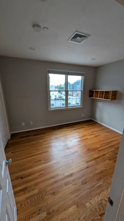 894 Main St, Wakefield