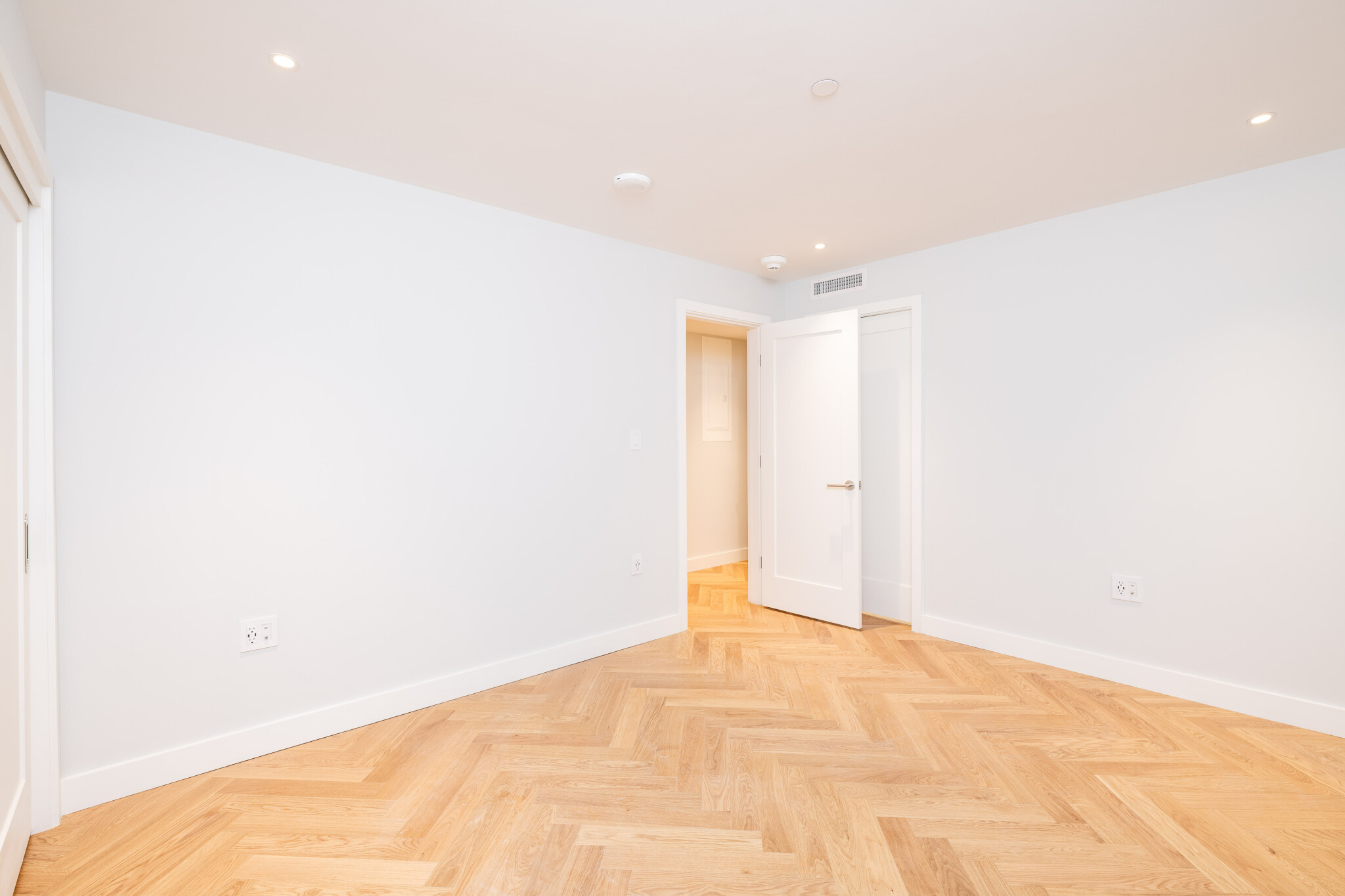 12 Commonwealth Ave, Back Bay