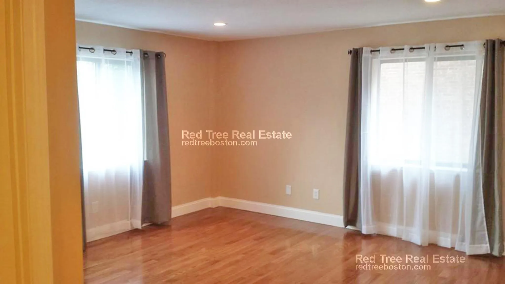 276 Chestnut Hill Ave, Brighton