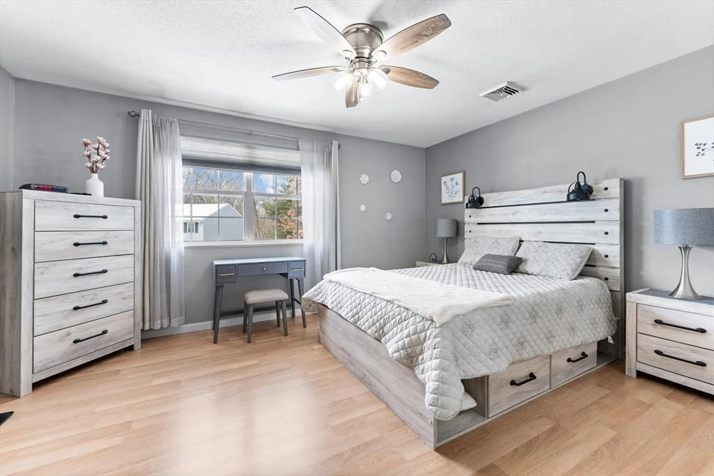 45 Waters Edge, Ludlow