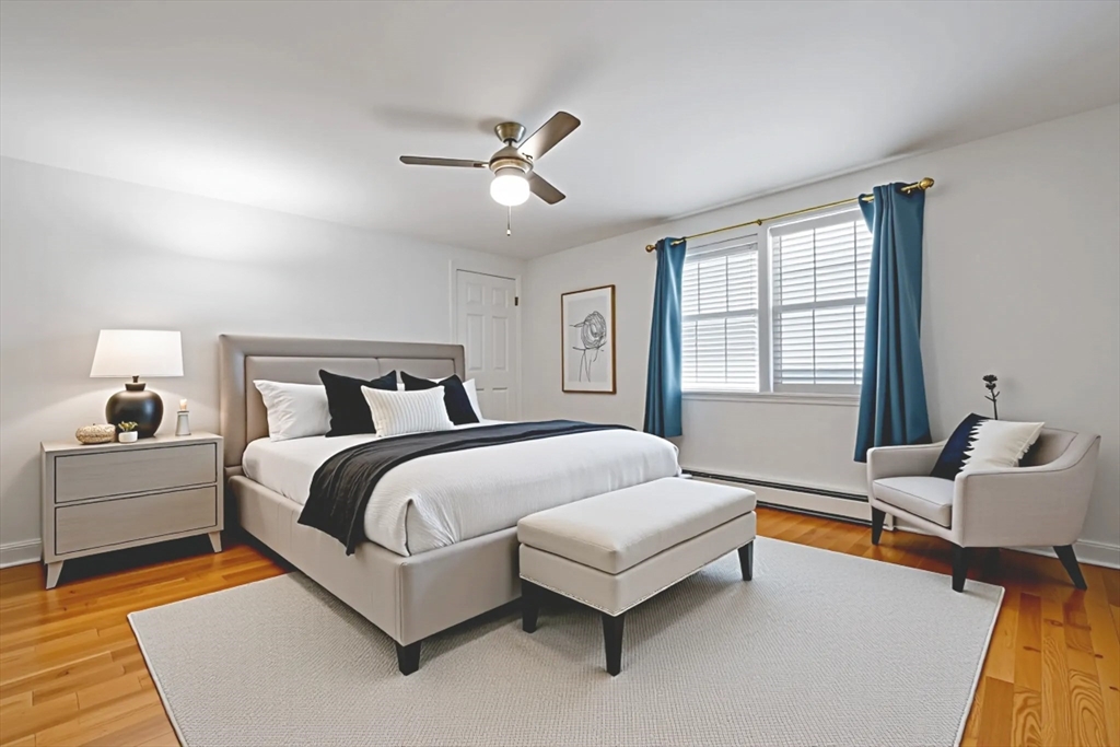 35 Hamilton Rd, Belmont