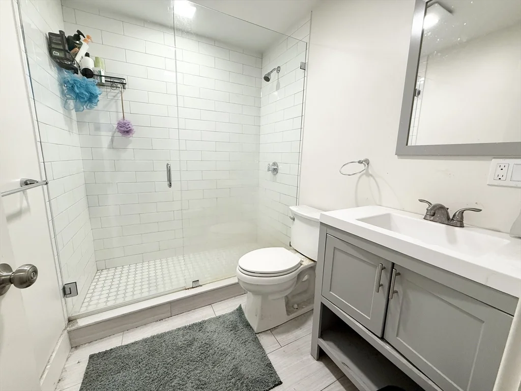 301-305 Dudley St, Roxbury