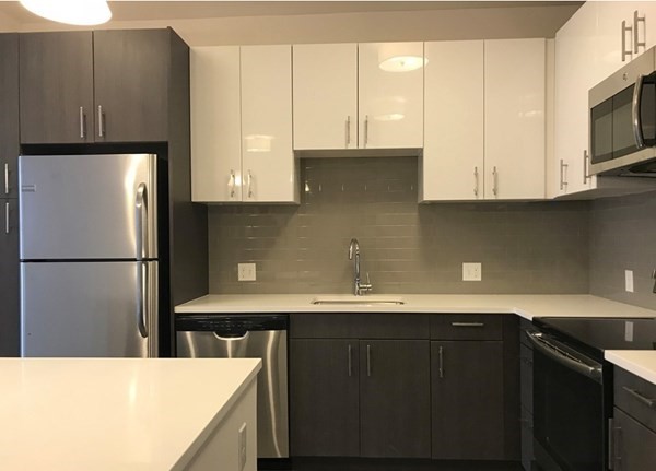 99 Tremont St, Brighton