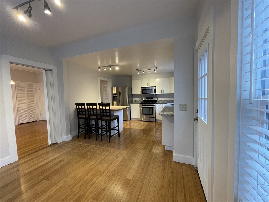 11 Maple Cir, Newton Corner