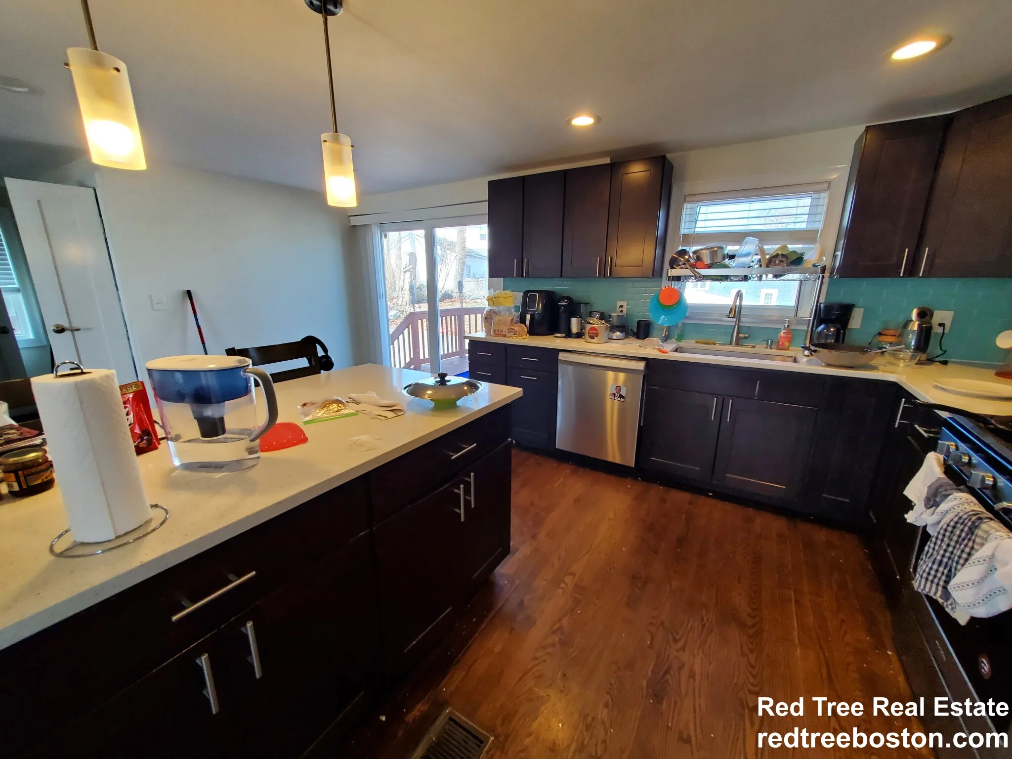 77 Rock Glen Rd, Medford