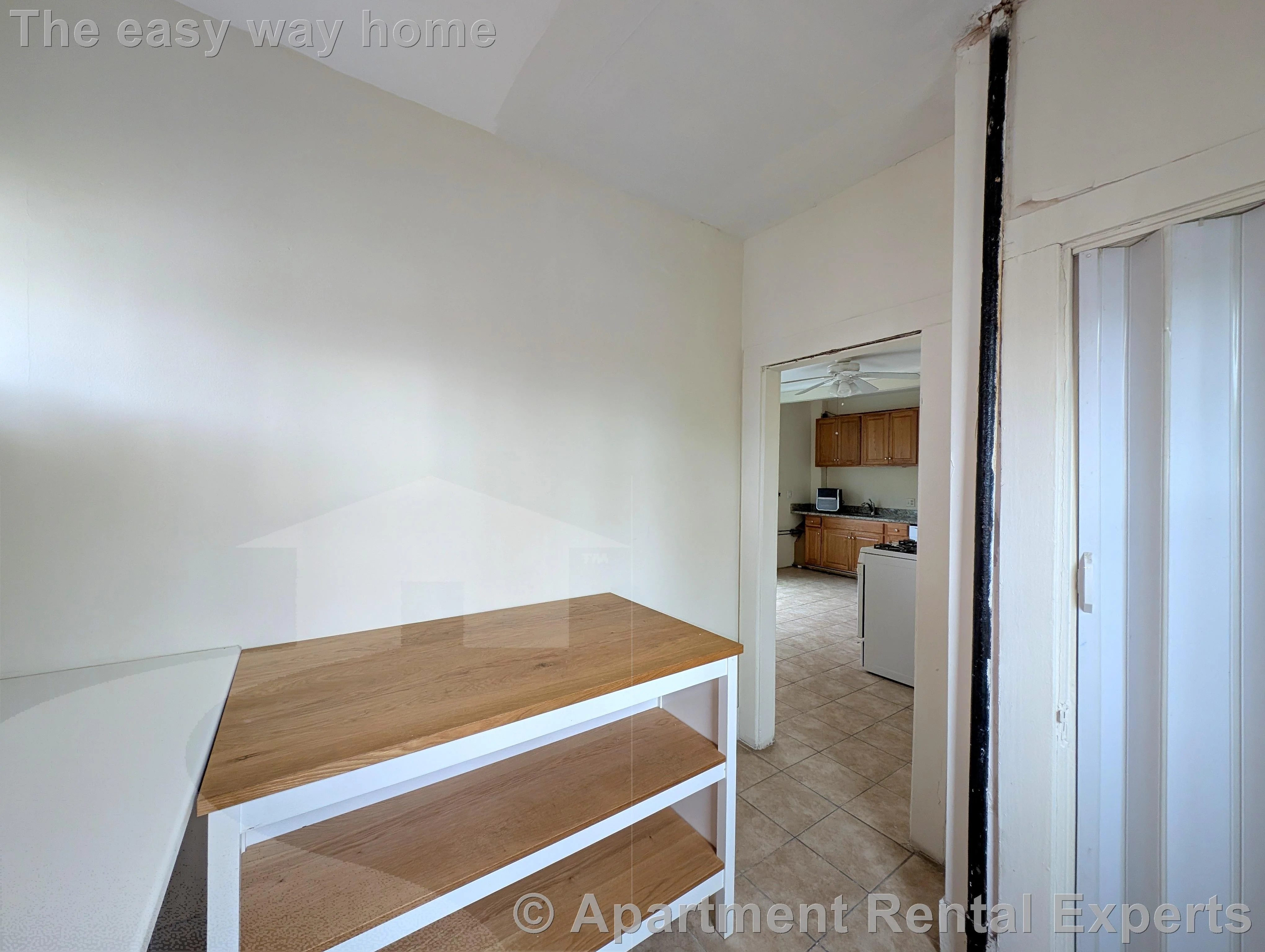 102 Sycamore St, Winter Hill