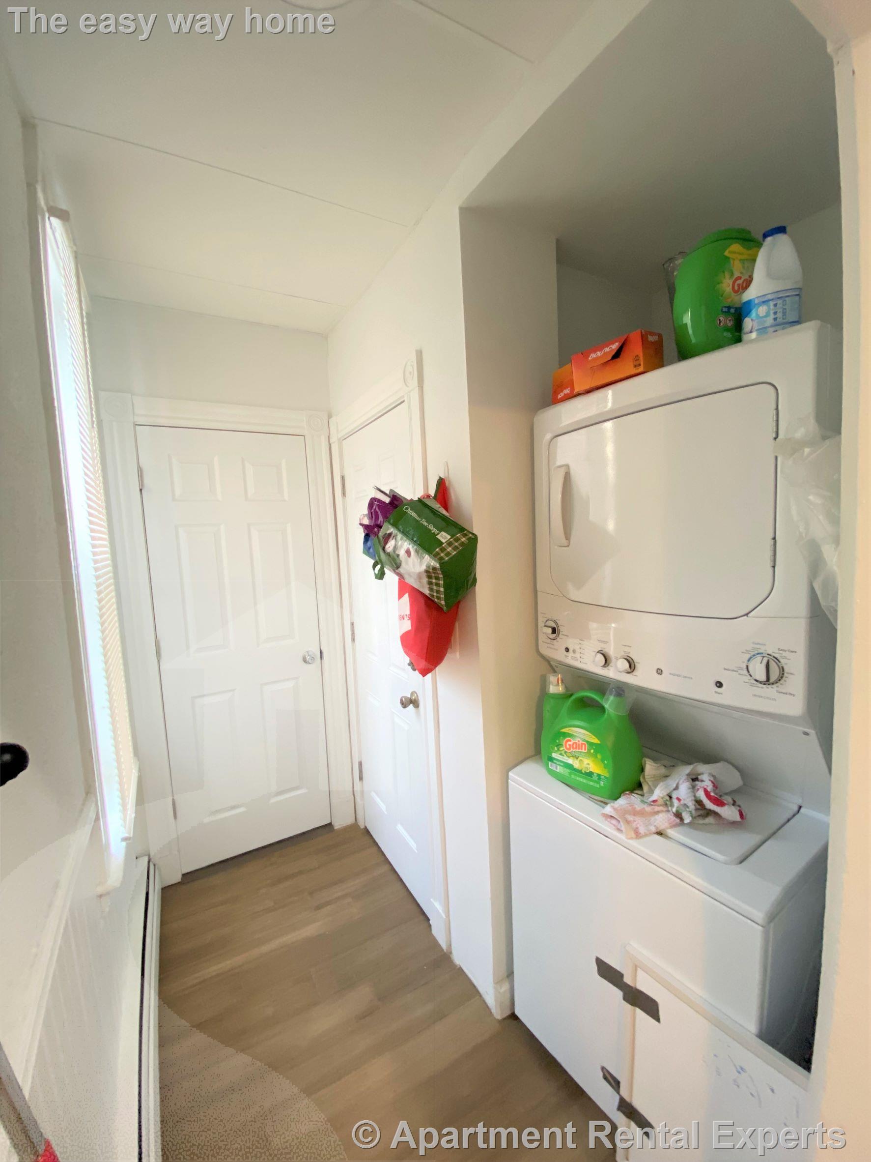 254 Windsor St, Central Square