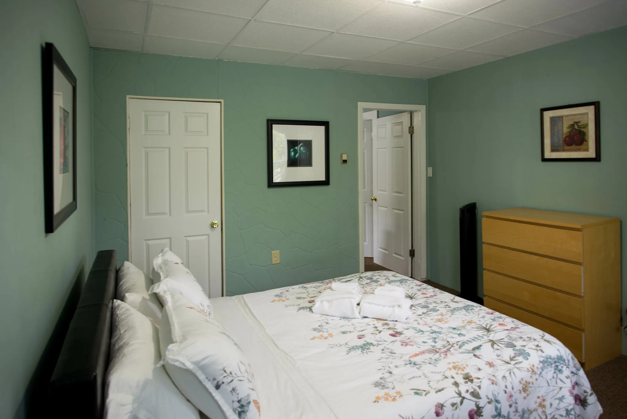 42 Everett St, East Boston