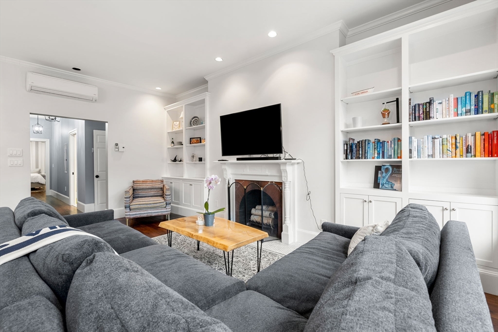 461 Beacon St, Back Bay